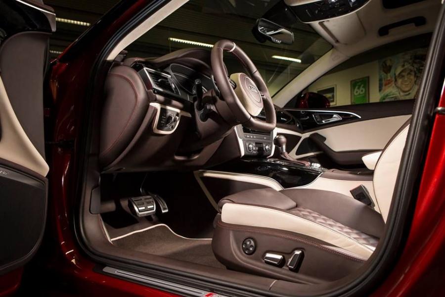 Интерьер Audi RS6 Avant Individual by ABT 2016 года  (фото 8 из 10)